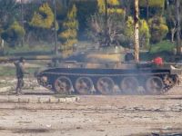 Muhaliflerin Tankları Ele Geçirdiği Anlar (VİDEO)
