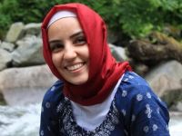 Başörtü Nedeniyle Şehir Tiyatrolarına Alınmadı