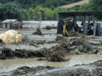 Toplu Konut Sular Altında: 9 Ölü