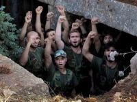 Ebu Salah: Suriye Devrimi Silah Bekliyor!