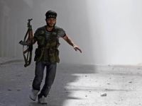 Direnişçiler Halepte 2 TIR Silah Ele Geçirdi