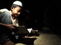 Arakanda Mum Işığında Hafızlık (VİDEO)