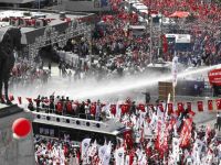 Ankarada Cumhuriyet Mitingi Gerginliği