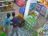 PKKlı Bir Grup Mersinde Market Yaktı