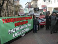 Yasakçı Genelge Vanda Protesto Edildi