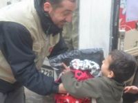 Üşüyen Suriyeye Sadakataşından Yardım