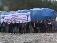 İslami Kuruluşlar Suriye’ye Yardım Götürdü