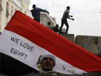 Mısır’da Devrimin 2. Yılında Çatışma: 10 Ölü