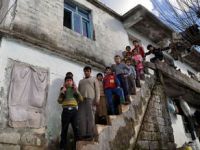 45 Suriyeli Hatayda 3 Odalı Evde Kalıyor