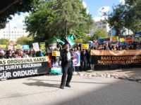 Suriye İntifadası Adanadan Selamlandı