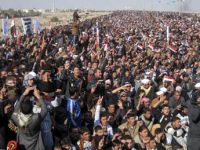 Maliki Yönetimi Kerkük’te Göstericileri Taradı