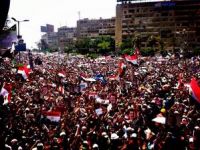 Mısır Halkından Net Mesaj: Ya Mursi Ya Meydanlar