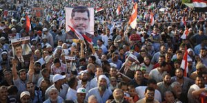 "Mısır Direnişi, İslami Öğrenim ve Demokrasi"