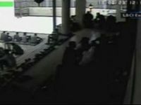 Camideki Patlama Anı Güvenlik Kamerasında