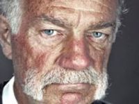 Kur’an Yakmak İsteyen Papaz Tutuklandı