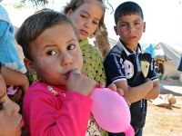 Türkiye Sınırındaki Suriyelilerin "Yokluk" Bayramı