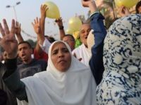 Mısır'da Bayram Namazı Sonrası Protesto