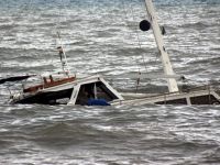Rohingya Müslümanlarını Taşıyan Tekne Battı