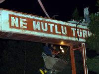 Ve Nihayet Diyarbakır'daki O Tabela Kaldırıldı