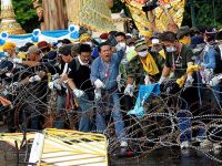Bangkok'ta Olağanüstü Hal İlan Edildi