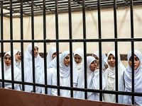 Mısır'da 14 Kıza 11 Yıl Hapis Kararına Tepki