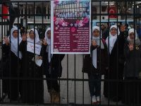 Kafeste Sessiz Destek