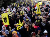 Mısır'da Darbe Karşıtlarına Müebbet Hapis