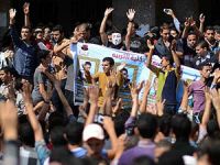 Mısır'da Anayasa Referandumu Protestolarına Devam