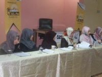 Özgür-Derli Gençlerden "Moda Ve Tesettür" Konulu Panel