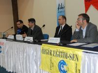 Özgür Eğitim-Sen Panelinde Eğitim-İktidar İlişkisi Tartışıldı