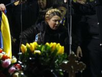 Timoşenko Kiev'de Protestoculara Seslendi