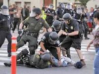 ABD'de Polis Şiddeti Protesto Edildi