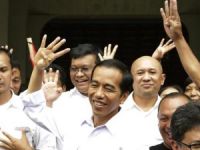 Endonezya Seçimlerinde İslami Partiler Güçlenerek Çıktı!