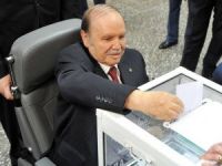 Cezayir'de Buteflika Yeniden Cumhurbaşkanı