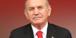 FETÖ’cü İşadamları ve Kadir Topbaş’ın Çıkmazı