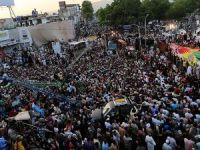 Pakistan'da Gerilim Tırmanıyor