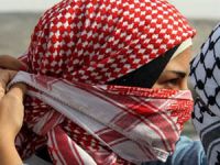 Filistinli Kadın İşbirlikçi Kocasını Direnişçilere Teslim Etti!
