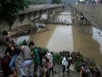 Keşmir'de Sel: Bir Kent Sular Altında
