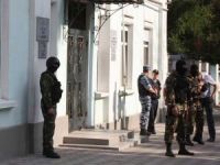 Rus Polisi Kırım'da Yeni Baskınlar Yaptı