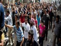 Suriyeli Muhacirler ABD Saldırılarını Protesto Etti (VİDEO)