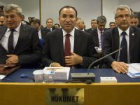 Bozdağ: Cezaevlerinde 155 Bin 858 Kişi Bulunuyor