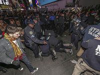 Ferguson’da Protestolar Büyüyor; Obama’dan Tehdit