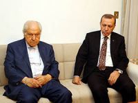 Erdoğan, Nuri Pakdil'i Evinde Ziyaret Etti