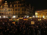 Irkçı Grup "PEGIDA"nın Güçlenmesi Endişe Yaratıyor