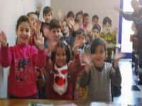 "Kuş Olsam Halep'e Uçmak İsterdim"