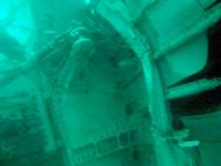 Endonezya'da Düşen Uçağın Kuyruk Kısmı Bulundu