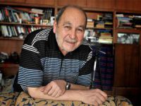 Zaman Gazetesi Yazarı Fikret Ertan Vefat Etti