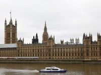 İngiltere'de Yeni Terörle Mücadele Tasarısı Yasalaştı