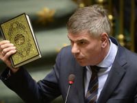 Avrupalı Faşistler de Esed’le Kol Kola!