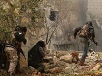 Suriyeli Direnişçiler Rejimin İstihbarat Merkezini Ele Geçirdi
